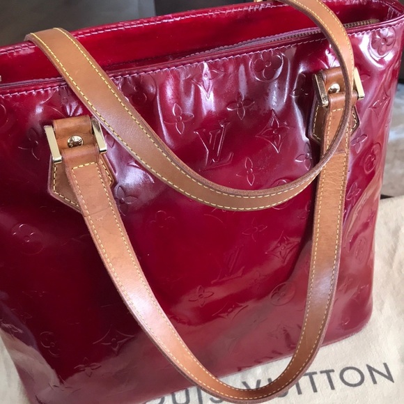 Louis Vuitton Handbags - Louis Vuitton Pomme D’Amour Vernis Houston bag
